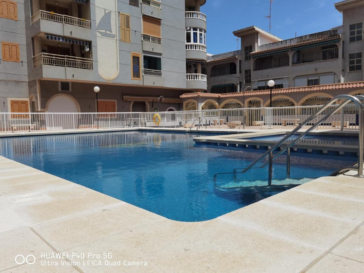 Holiday Apartment ตอร์เรเวียคา ภายนอก รูปภาพ
