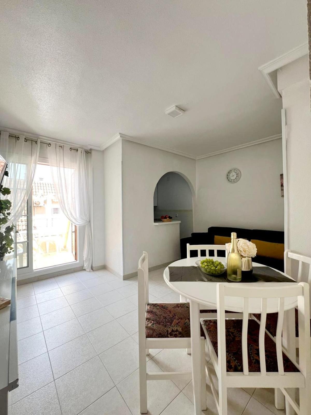 Holiday Apartment ตอร์เรเวียคา ภายนอก รูปภาพ