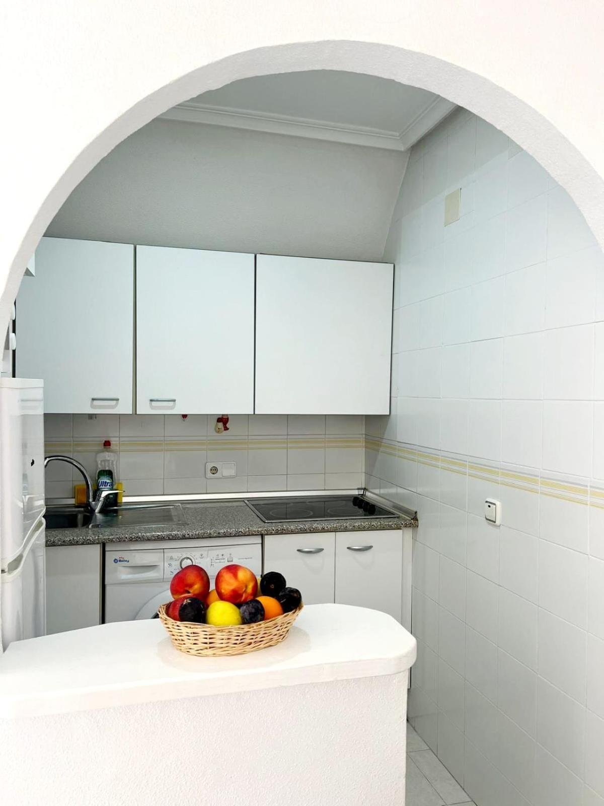 Holiday Apartment ตอร์เรเวียคา ภายนอก รูปภาพ